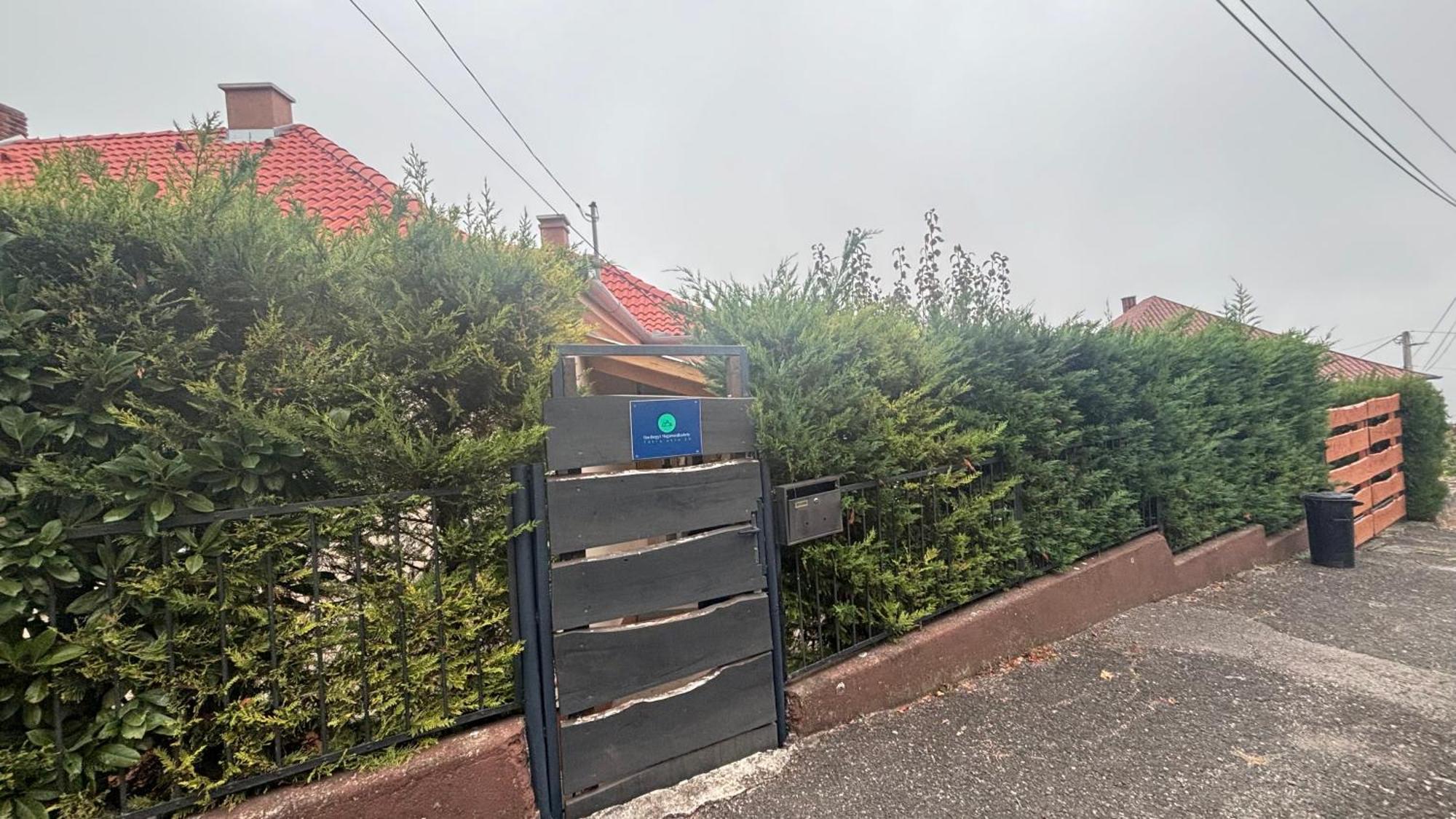 Havihegyi Maganszallashely Apartment
